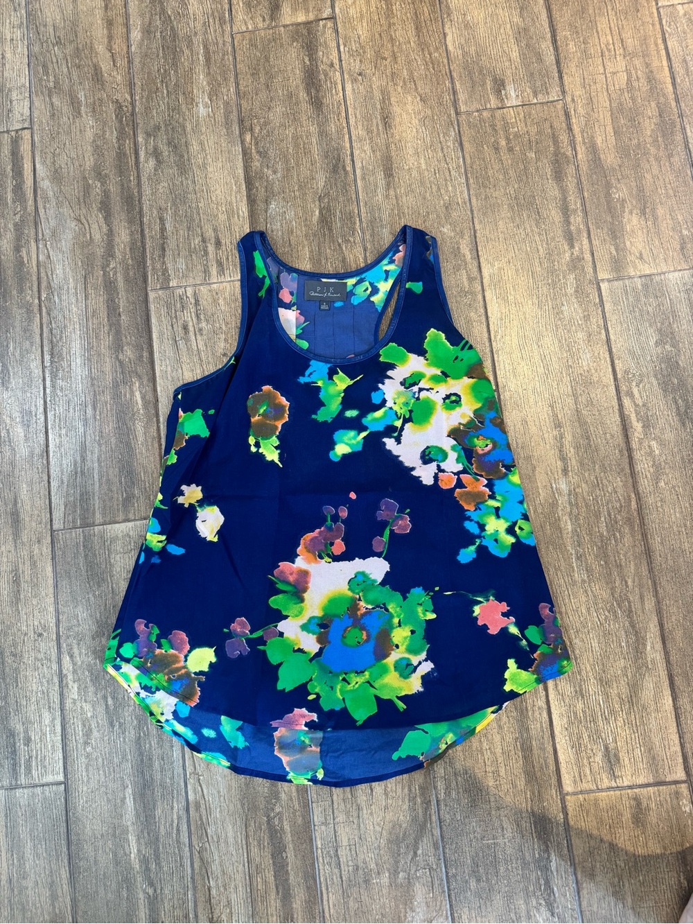 PJK Patterson J. Kincaid Navy Floral Sleeveless Tank